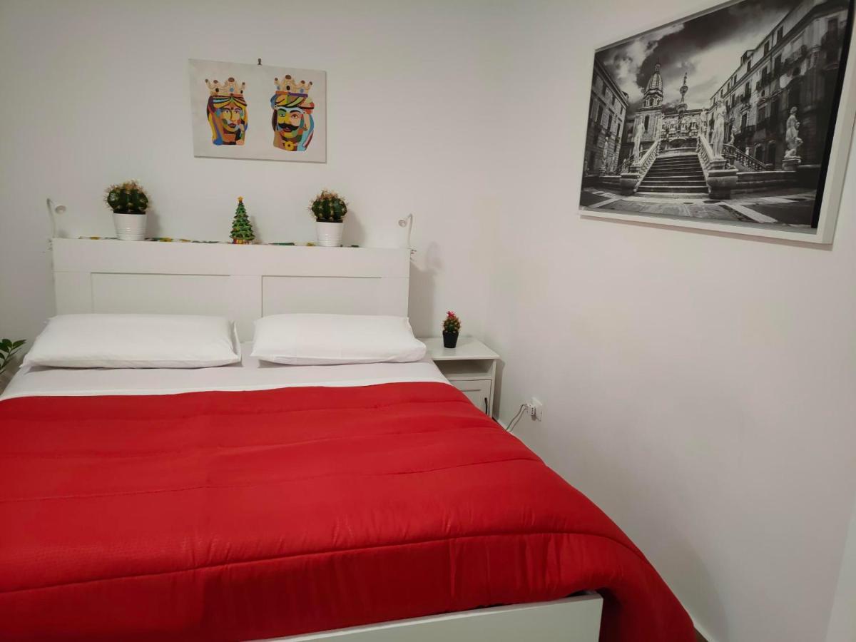 La Camera Di Stella - Ai Normanni Hotel Palermo Bagian luar foto